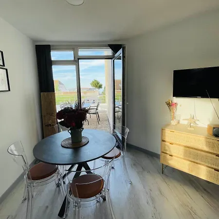 아파트 Promenadenkieken Mit Pool 다메